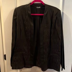 Large CoJo Brocade black blazer.